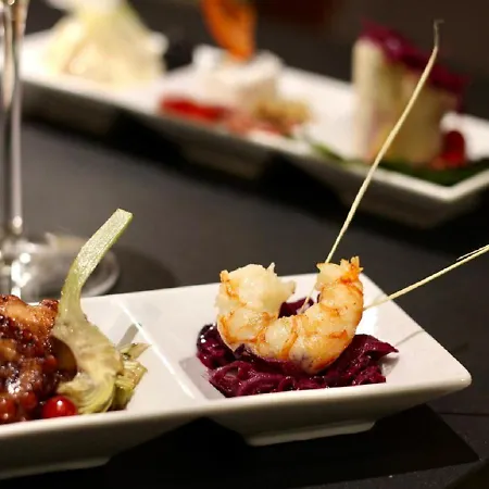 Poli Hotel 4*