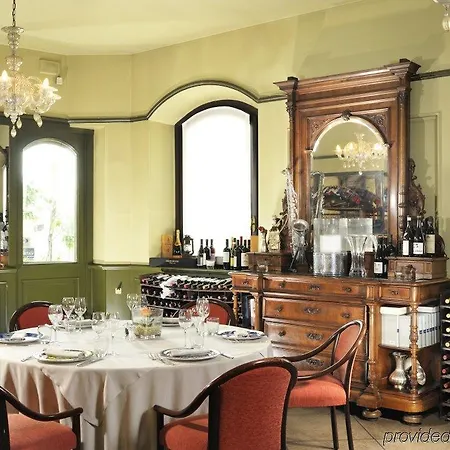 Hotel Poli 4*