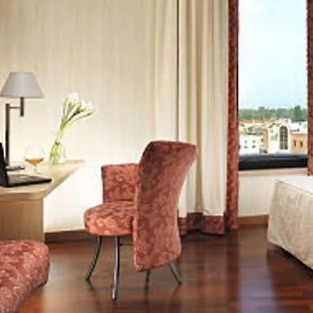 Hotel Poli